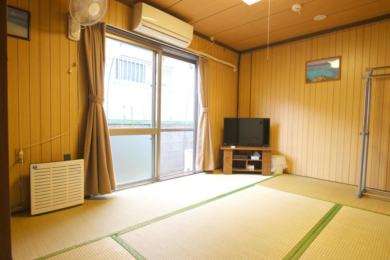 Okinawa Naha Jinjin -沖縄伝統体験型宿じんじん- Ngoại thất bức ảnh
