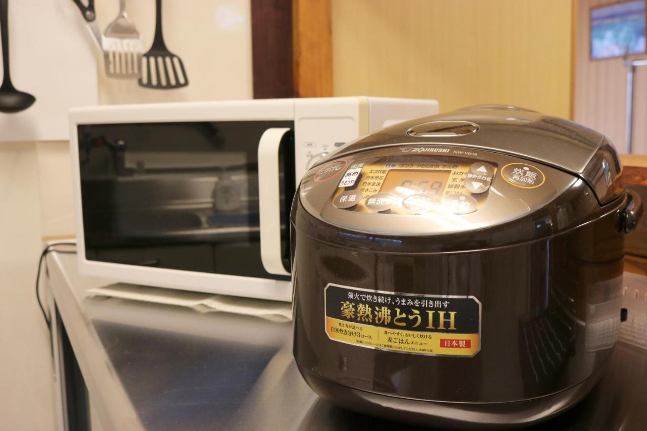 Okinawa Naha Jinjin -沖縄伝統体験型宿じんじん- Ngoại thất bức ảnh